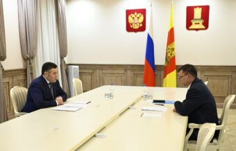 Игорь Руденя провёл встречу с главой Спировского округа Дмитрием Михайловым