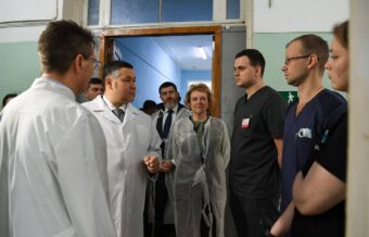 Игорь Руденя осмотрел строящуюся детскую поликлинику и Торжокскую ЦРБ Игорь Руденя