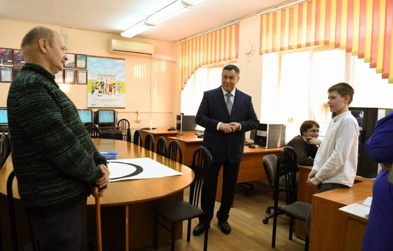 Игорь Руденя посетил среднюю школу №5 города Торжка