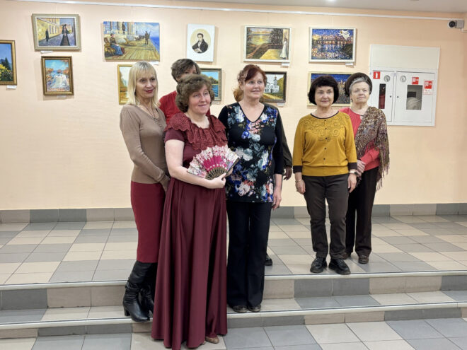 В Твери работает выставка живописи «Мир глазами женщины»