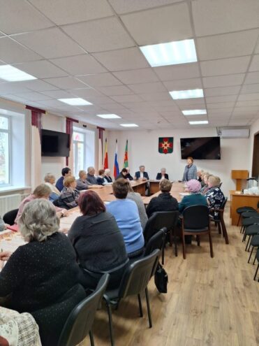 Лихославльские ветераны собрались, чтобы обменяться опытом Лихославльские ветераны собрались, чтобы обменяться опытом