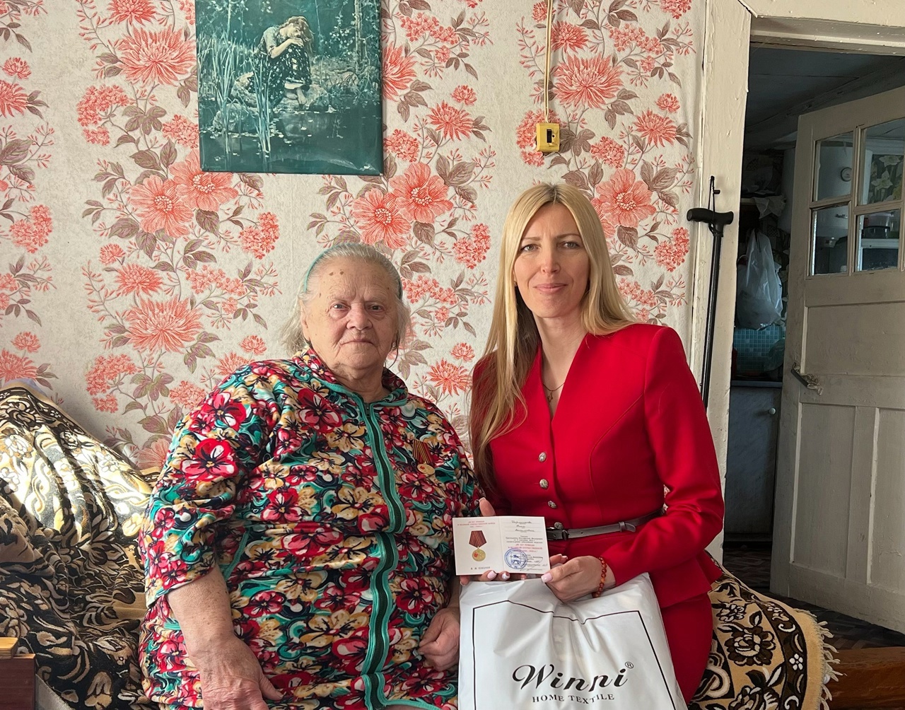 В Оленинском округе вручили ветеранам медали “80 лет Победы” 80 лет Победы