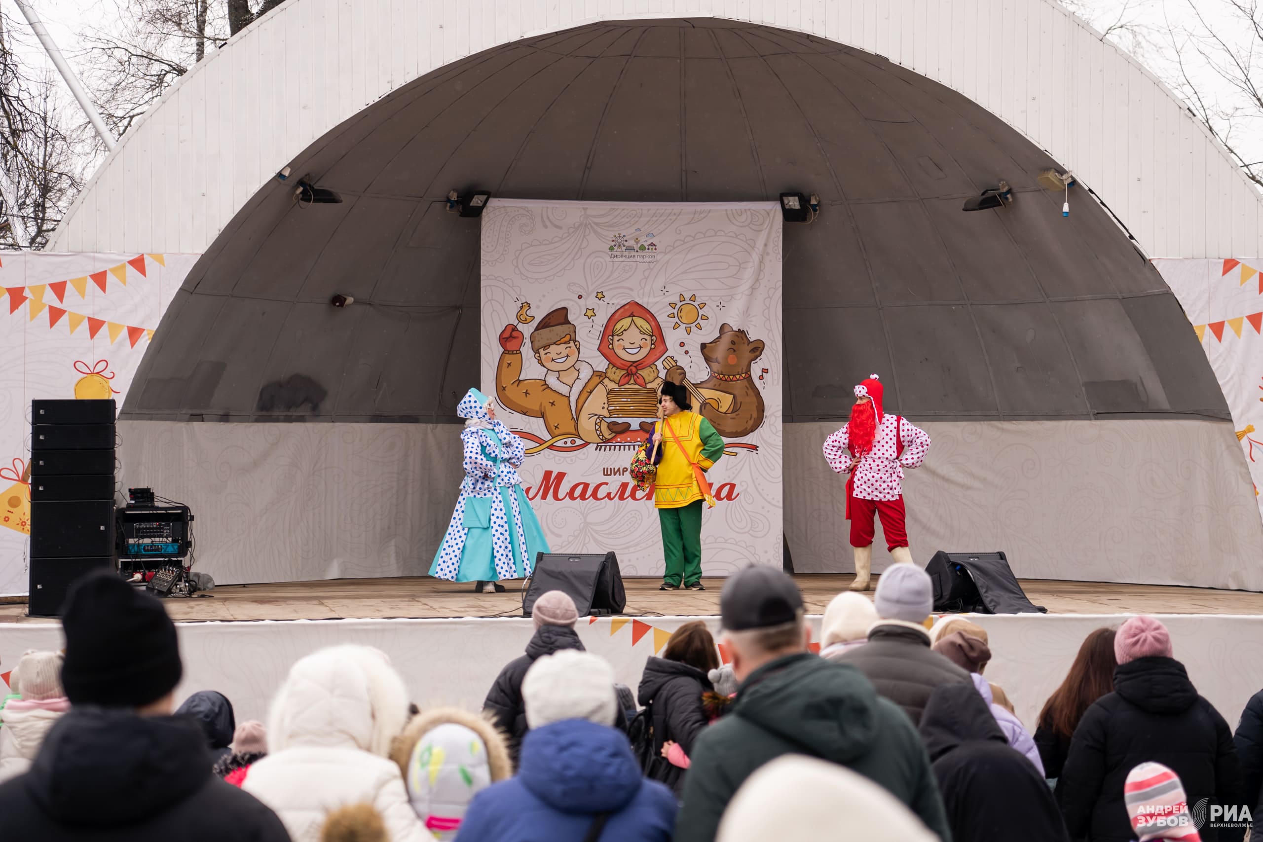 Блины, концерт и конкурсы: Как в Твери отмечают Масленицу Блины, концерт и конкурсы: Как в Твери отмечают Масленицу