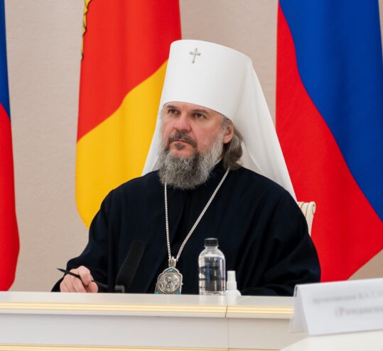 Митрополит Амвросий: Традиции православия - основа духовно-нравственного воспитания молодежи Митрополит Амвросий: Традиции православия - основа духовно-нравственного воспитания молодежи