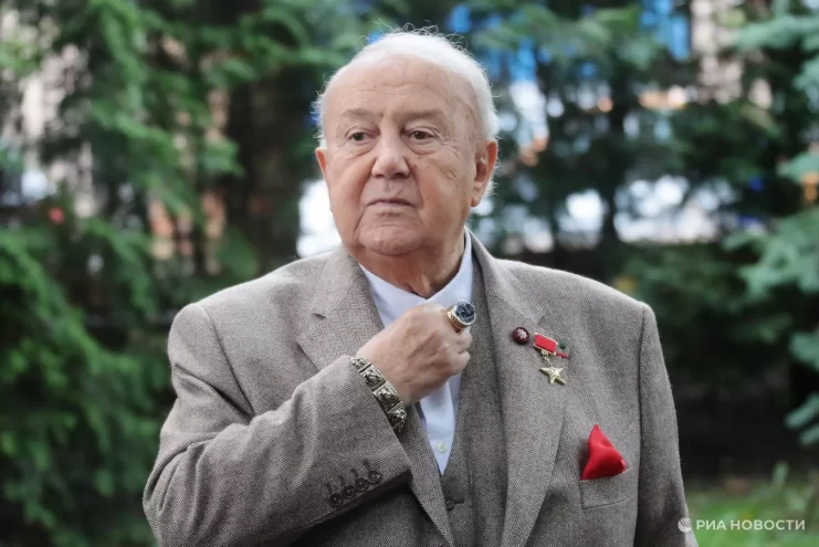 Умер скульптор и народный художник СССР и России Зураб Церетели Умер скульптор и народный художник СССР и России Зураб Церетели