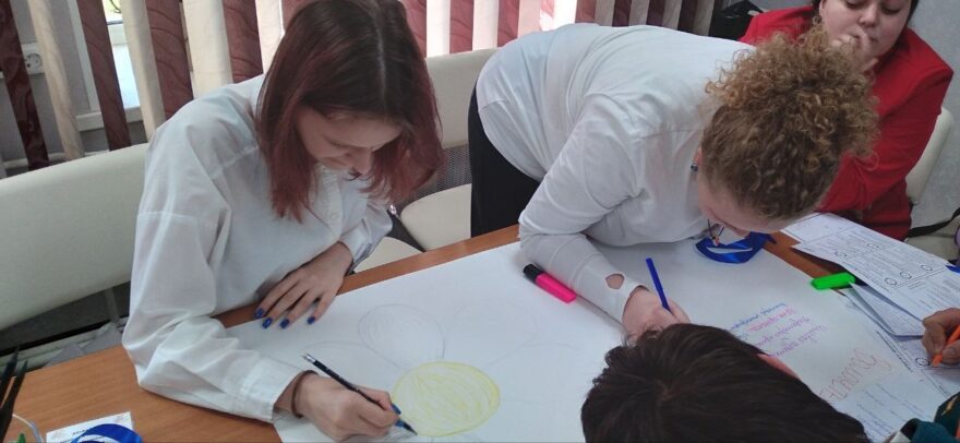 Школьники и студенты Тверской области отметили День местного самоуправления Школьники и студенты Тверской области отметили День местного самоуправления