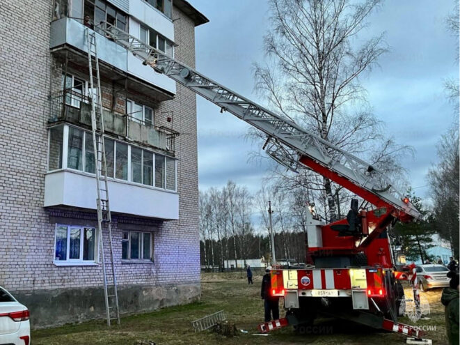 Под Тверью на пожаре спасли девять человек спасли