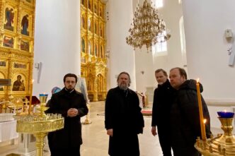 Тверь посетил известный русский художник и иконописец иконописец