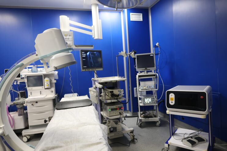 В тверской больнице появилась новая операция по удалению камней из желчных протоков операция