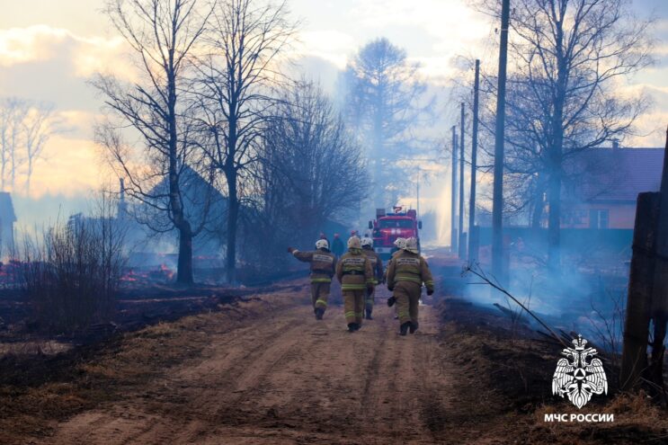 В Тверской области пострадавшим при пожаре нужны вещи: жителей просят помочь В Тверской области пострадавшим при пожаре нужны вещи: жителей просят помочь