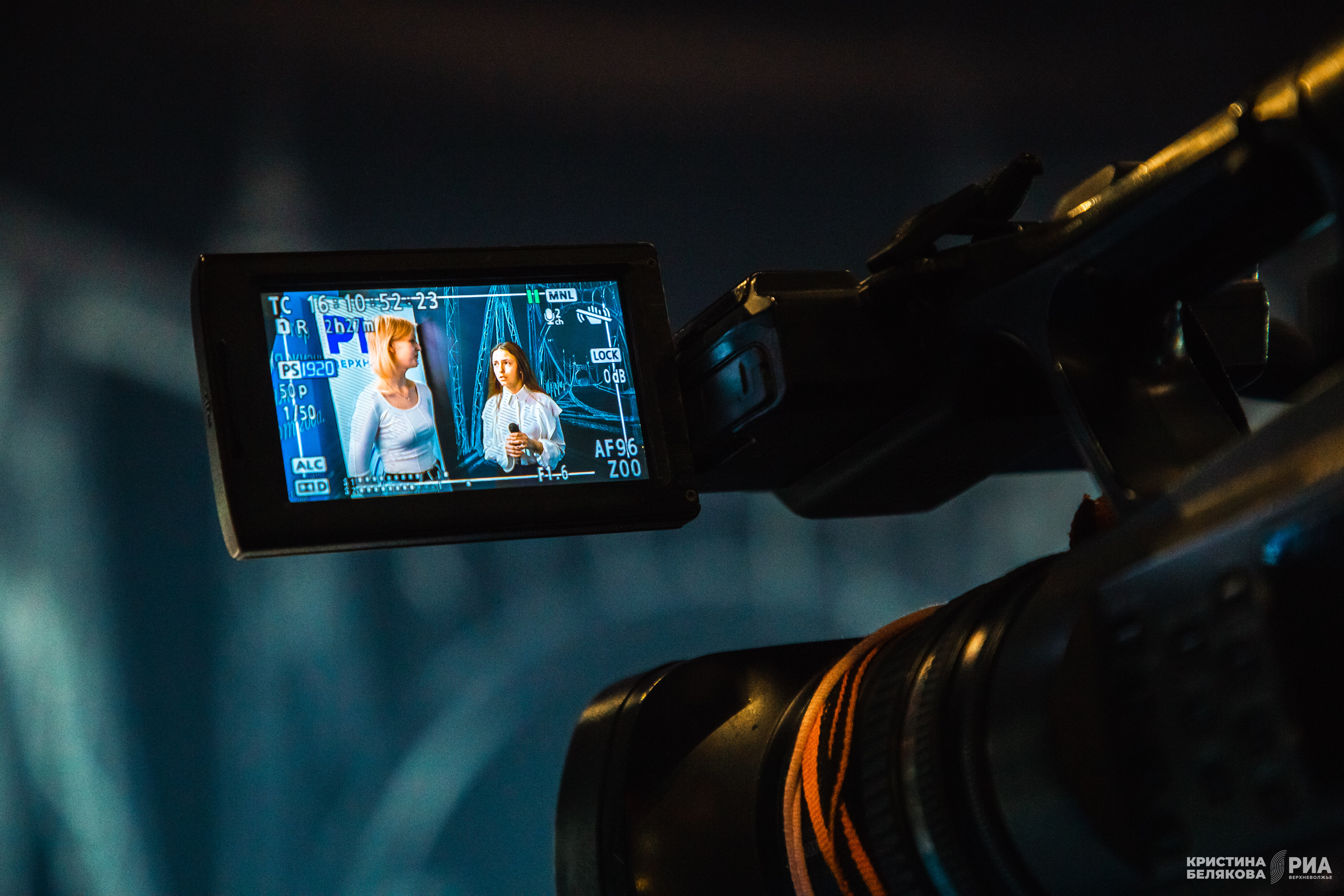 В Твери участники форума "Россия - мои горизонты" попробовали себя в дизайне обложки журнала