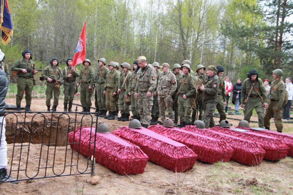 В Нелидовском округе состоялась церемония перезахоронения останков бойцов, погибших в годы Великой Отечественной войны состоялась церемония