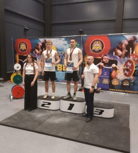 спортсмены