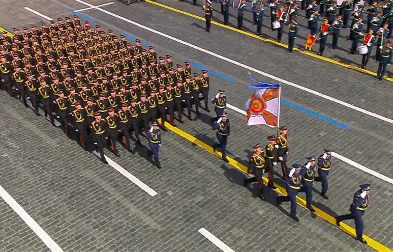 Представители Тверской области приняли участие в Параде на Красной площади в Москве Представители Тверской области приняли участие в Параде на Красной площади в Москве