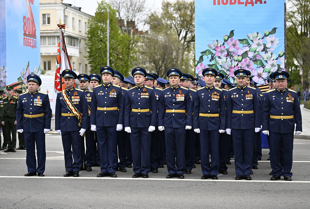 80 лет Победы: в Твери состоялось торжественное прохождение войск 80 лет Победы: в Твери состоялось торжественное прохождение войск