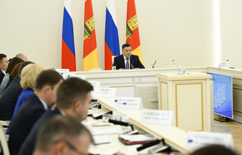 Игорь Руденя определил задачи по подготовке к осенне-зимнему периоду 2025-2026 годов Игорь Руденя