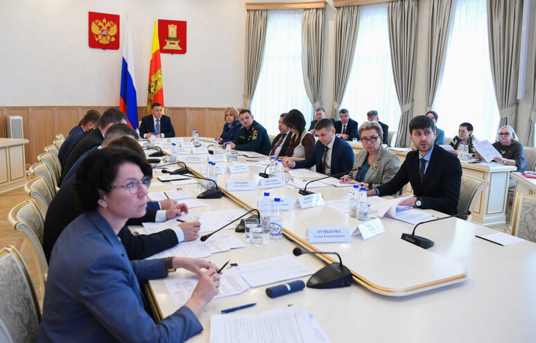 Игорь Руденя провел заседание Градостроительной комиссии Тверской области Игорь Руденя