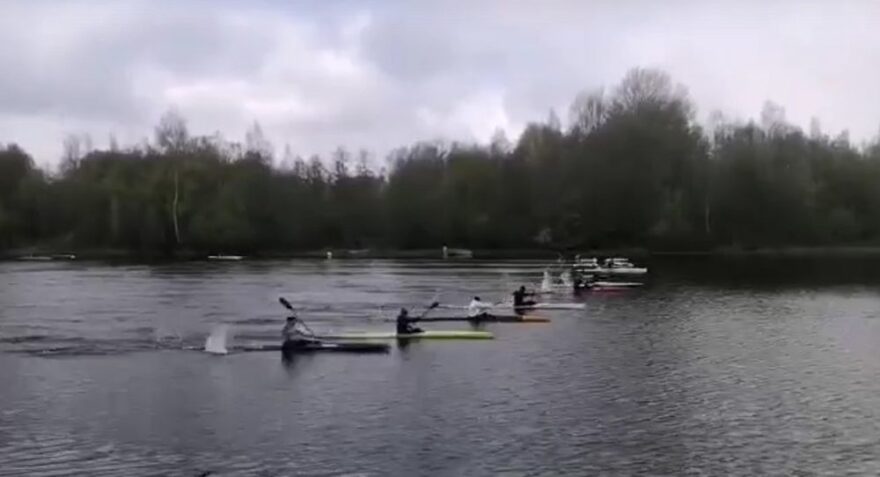 на байдарках и каноэ