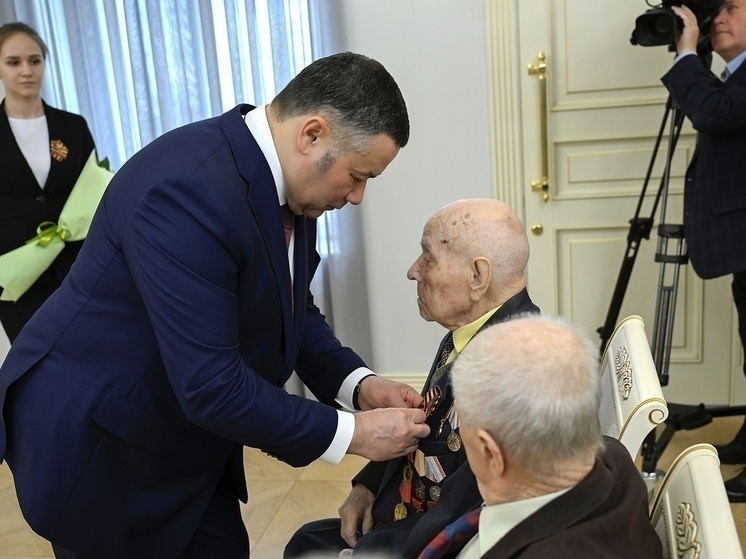 Гордитесь ветеранами: Игорь Руденя поздравил жителей Тверской области с Днем Победы