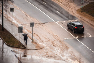 Дожди и холодный ветер не думают покидать Тверскую область Тверскую область