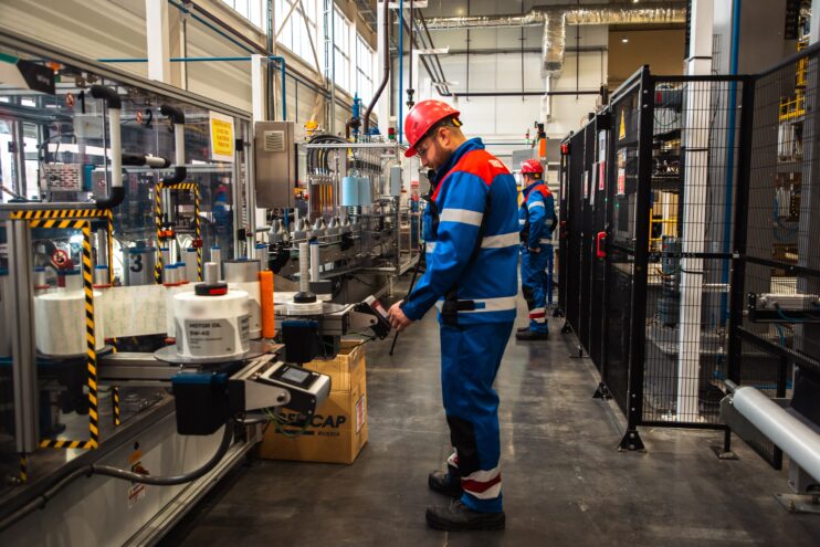 Работодатели Тверской области предлагают жителям почти 14 тысяч вакансий Тверской области