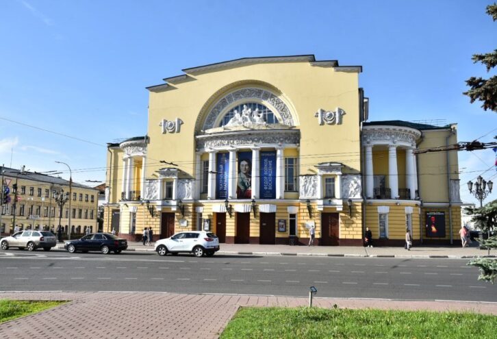 Театральная неделя в Ярославле в честь 275-летия Волковского театра удивит зрителей яркими событиями Театральная неделя в Ярославле в честь 275-летия Волковского театра удивит зрителей яркими событиями