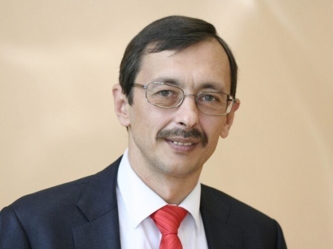 Глава Оленинского округа Олег Дубов прокомментировал атаку Израиля на Иран Глава Оленинского округа Олег Дубов прокомментировал атаку Израиля на Иран