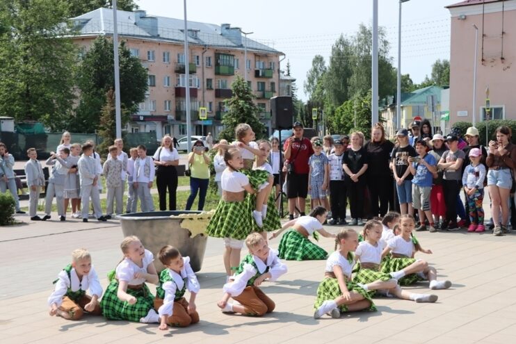 В Нелидово стартовала летняя оздоровительная кампания В Нелидово стартовала летняя оздоровительная кампания