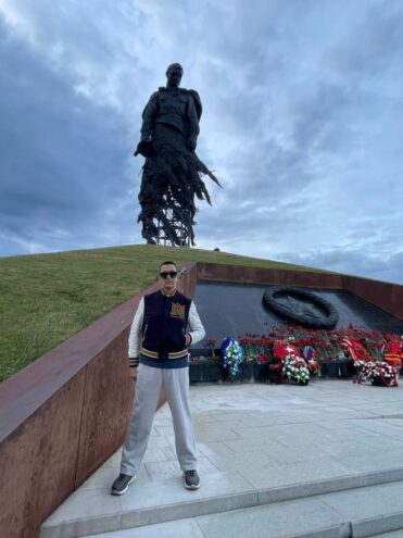 Александр Буйнов поделился впечатлениями от участия в концерте, который состоялся у Ржевского мемориала