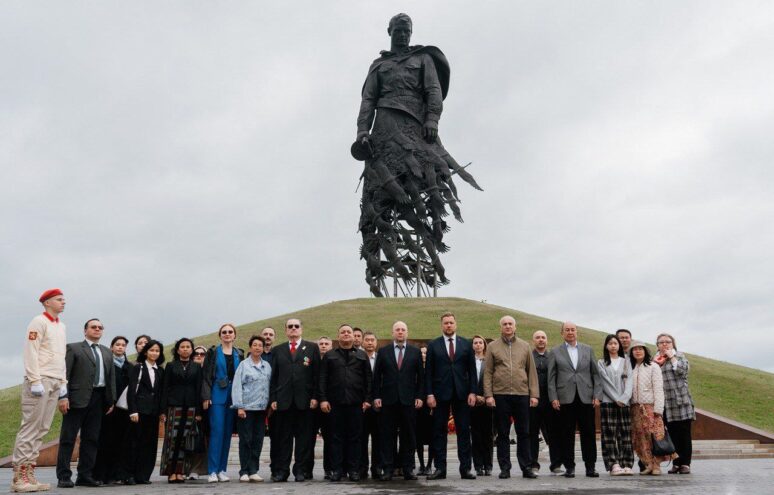 Ржев посетили главы дипломатических представительств дружественных стран Ржев посетили главы дипломатических представительств дружественных стран