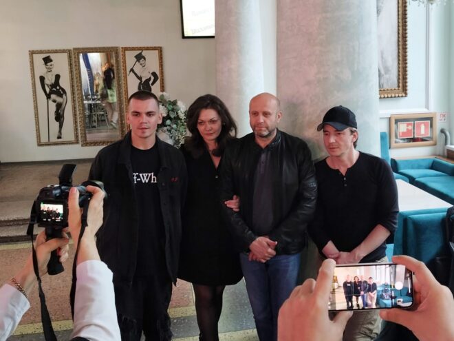 «Это наша тверская, калининская, история»: в Твери известные актеры представили новую военную драму «Это наша тверская, калининская, история»: в Твери известные актеры представили новую военную драму