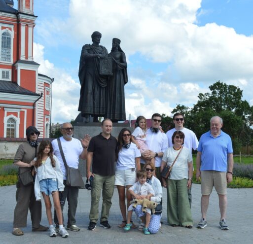 Торопец посетили потомки выдающегося конструктора Торопец посетили потомки выдающегося конструктора