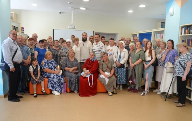 Любители поэзии из Торопца получили в подарок поэтическую экскурсию