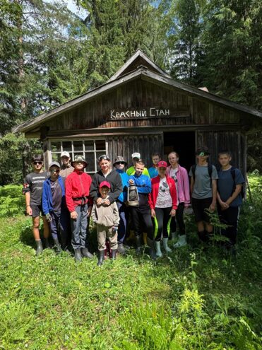 Каникулы нелидовских лыжников проходят в заповеднике Каникулы нелидовских лыжников проходят в заповеднике