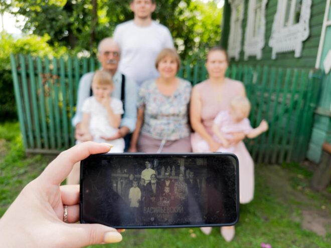 В Тверской области состоялась фотосессия на стекла с потомками знаменитого фотографа