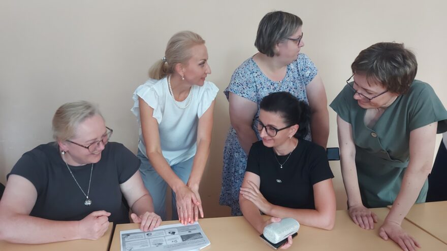 Жителям Бологое рассказали, как не стать жертвами банковских мошенников