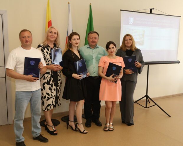 В Тверской области вручили дипломы выпускникам московского университета