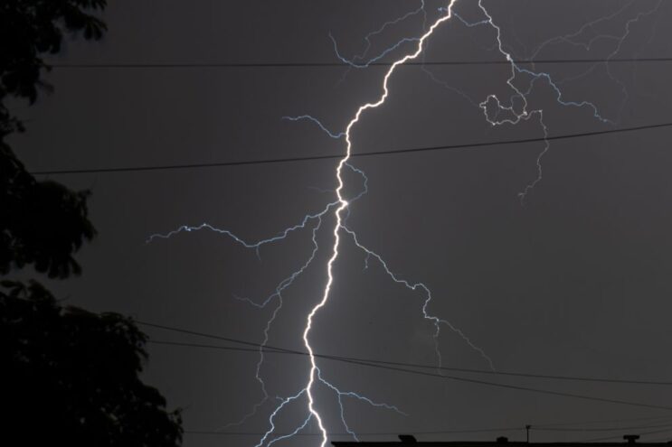 МЧС предупреждает: на территории Тверской области пройдут ливни с градом МЧС предупреждает: на территории Тверской области пройдут ливни с градом