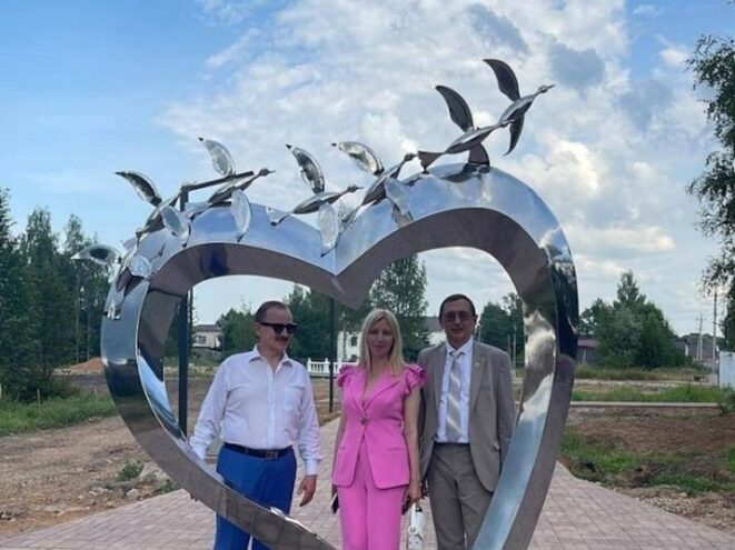 В Оленино благодаря программе благоустройства «расцветает» парк