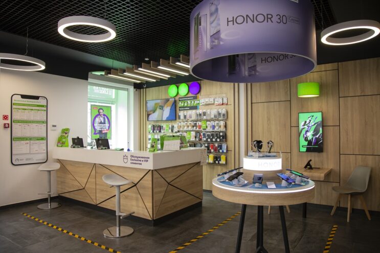 В салонах МегаФона начали работу мини-офисы банка «Солидарность» В салонах МегаФона начали работу мини-офисы банка «Солидарность»