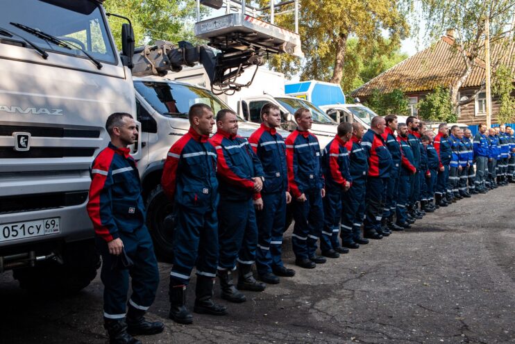 Энергетики «Россети Центр» и «Россети Центр и Приволжье» из 13 регионов участвуют в масштабных учениях в Тверской области Энергетики «Россети Центр» и «Россети Центр и Приволжье» из 13 регионов участвуют в масштабных учениях в Тверской области