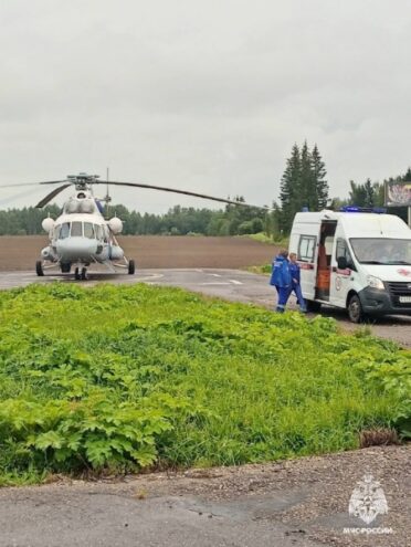 Вертолет МЧС совершил санитарный вылет в Тверской области