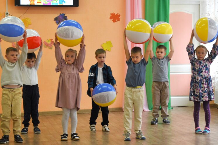 В Твери стартовали праздники ко Дню работников дошкольного образования В Твери стартовали праздники ко Дню работников дошкольного образования