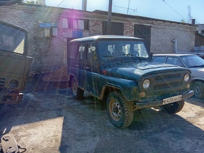 В Оленино подготавливают УАЗ для передачи в зону СВО В Оленино подготавливают УАЗ для передачи в зону СВО