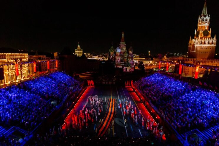 «Ростелеком» выступил цифровым партнером фестиваля «Спасская башня» «Ростелеком» выступил цифровым партнером фестиваля «Спасская башня»