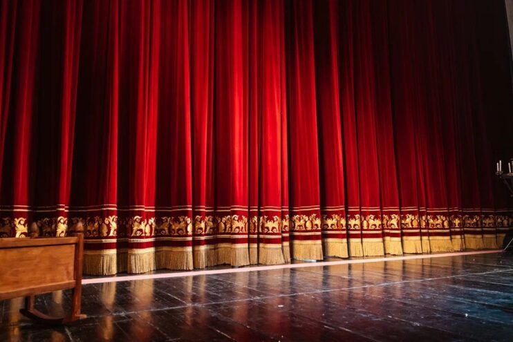 В Тверской области прошла премьера спектакля «Если» с актерами из Санкт-Петербурга премьера спектакля