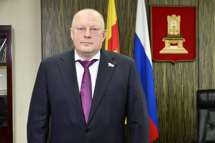 Председатель Законодательного Собрания Тверской области С.А. Голубев поздравил И. М. Руденю с назначением на новый пост