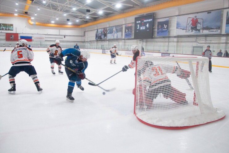 Сборная команда «Россети Центр» завоевала бронзовые медали на турнире по хоккею с шайбой среди компаний ТЭК Сборная команда «Россети Центр» завоевала бронзовые медали на турнире по хоккею с шайбой среди компаний ТЭК