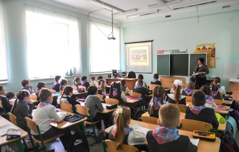 Кто вошёл в топ педагогов страны из Тверской области в 2025 году Кто вошёл в топ педагогов страны из Тверской области в 2025 году