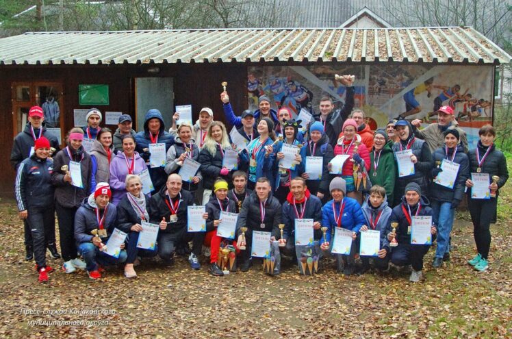 Как в Тверской области прошел осенний забег к Дню тренера